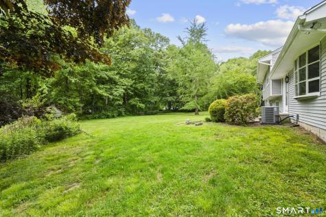 34 Ox Bow Lane Woodbridge CT 06525