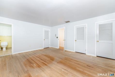 33 Hurds Hill Road Woodbury CT 06798