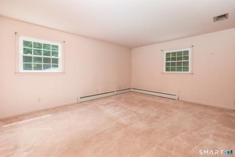 33 Hurds Hill Road Woodbury CT 06798