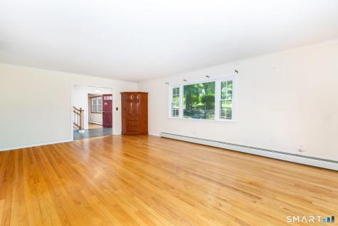 33 Hurds Hill Road Woodbury CT 06798