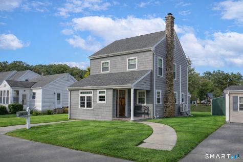 42 Waverly Road Branford CT 06405