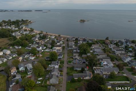 42 Waverly Road Branford CT 06405