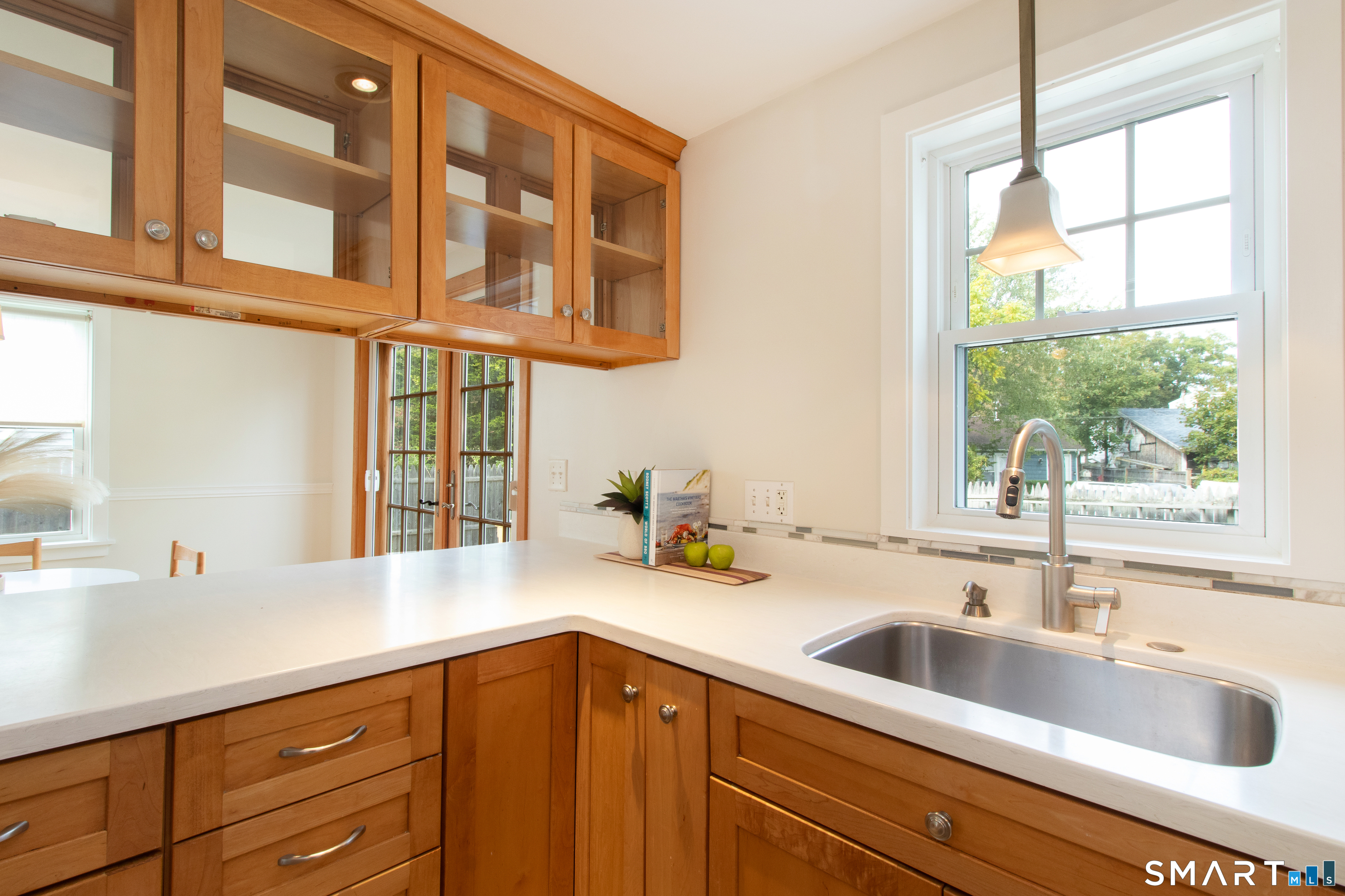 42 Waverly Road Branford CT 06405