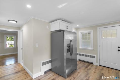 739 Center Street Manchester CT 06040