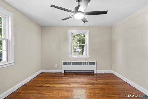 739 Center Street Manchester CT 06040