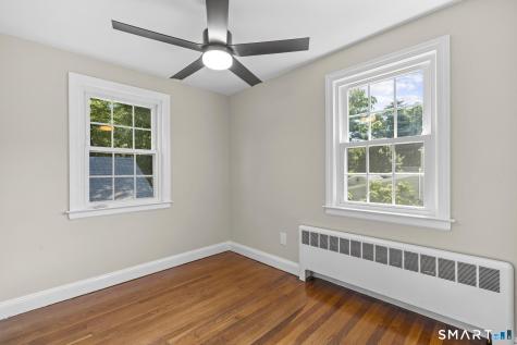 739 Center Street Manchester CT 06040