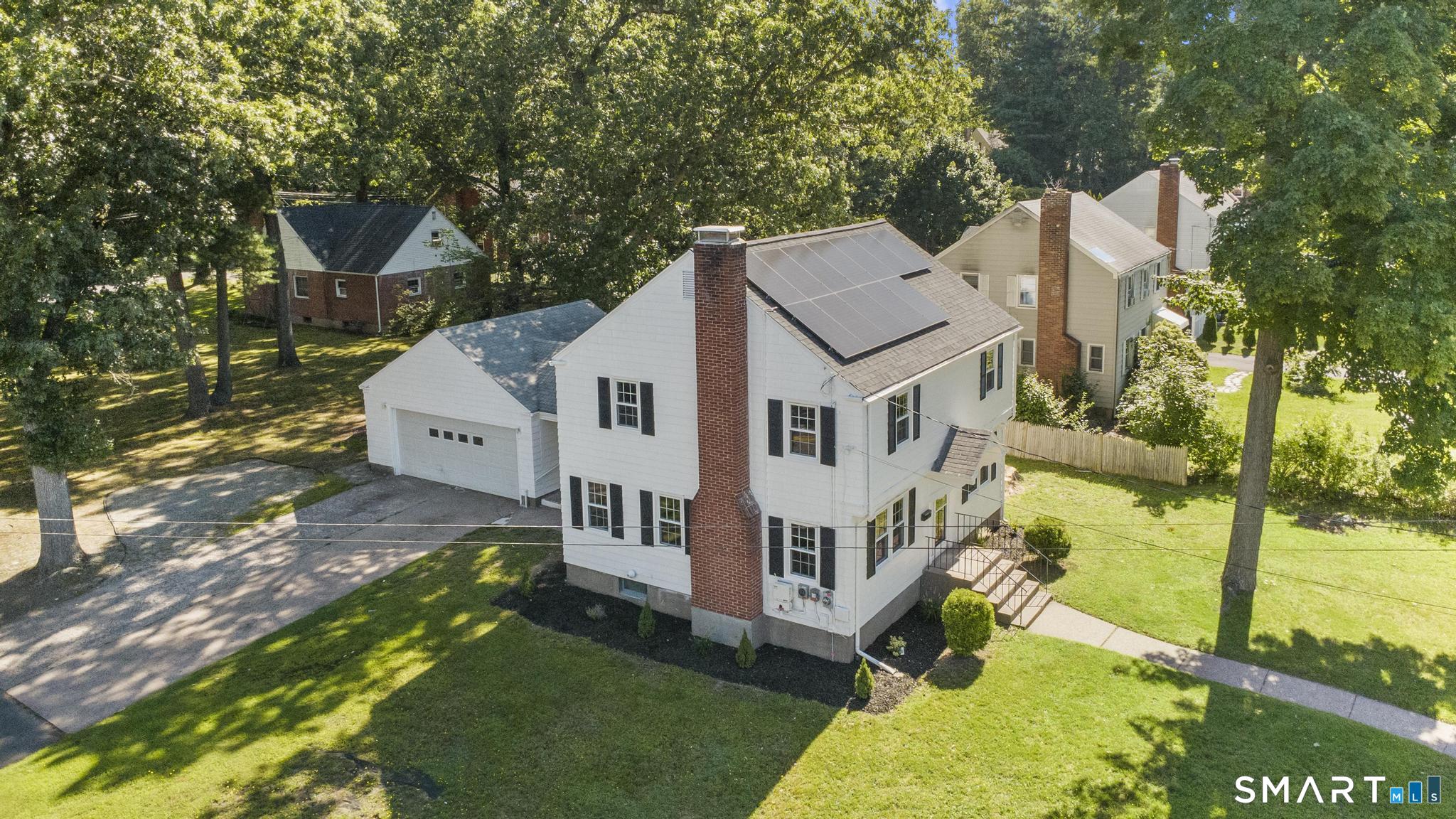 739 Center Street Manchester CT 06040