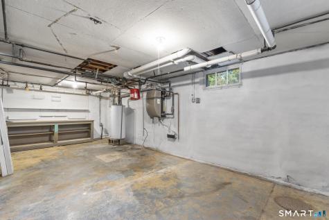 739 Center Street Manchester CT 06040