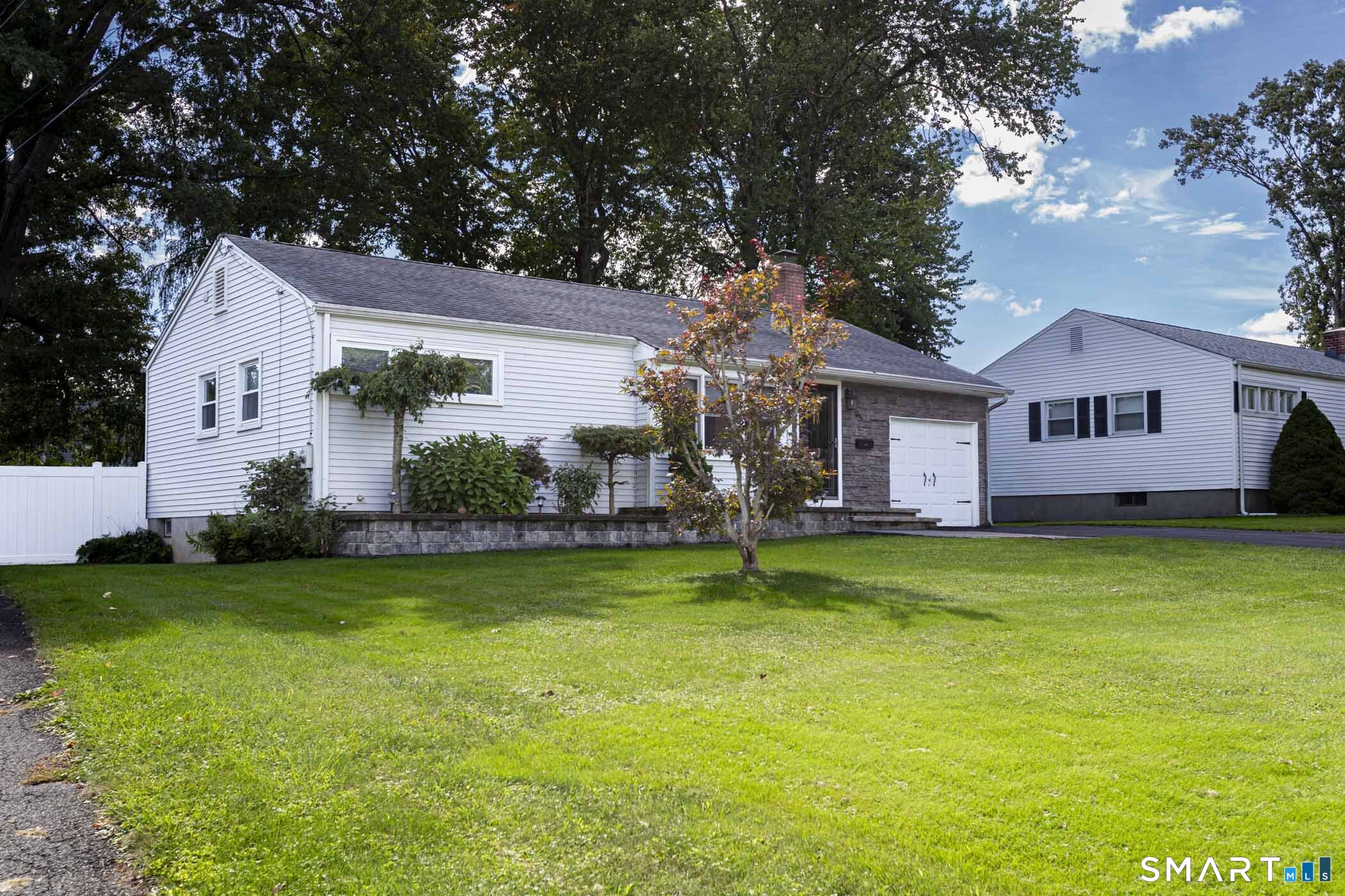 95 Oakdale Street Wethersfield CT 06109