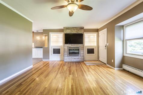 95 Oakdale Street Wethersfield CT 06109