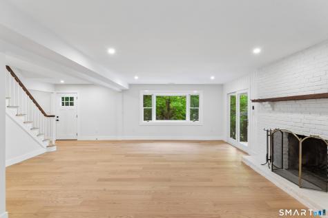 22 East Woods Road Roxbury CT 06783
