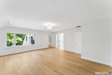 22 East Woods Road Roxbury CT 06783