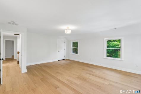 22 East Woods Road Roxbury CT 06783