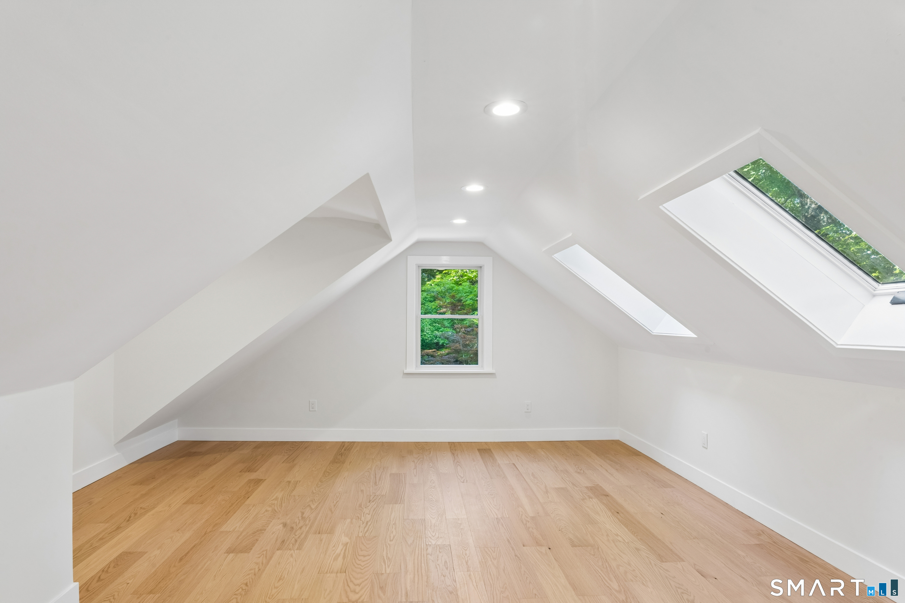 22 East Woods Road Roxbury CT 06783