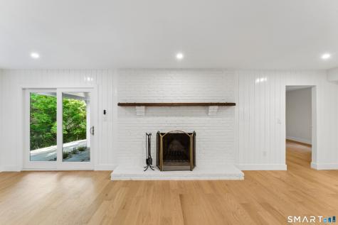 22 East Woods Road Roxbury CT 06783