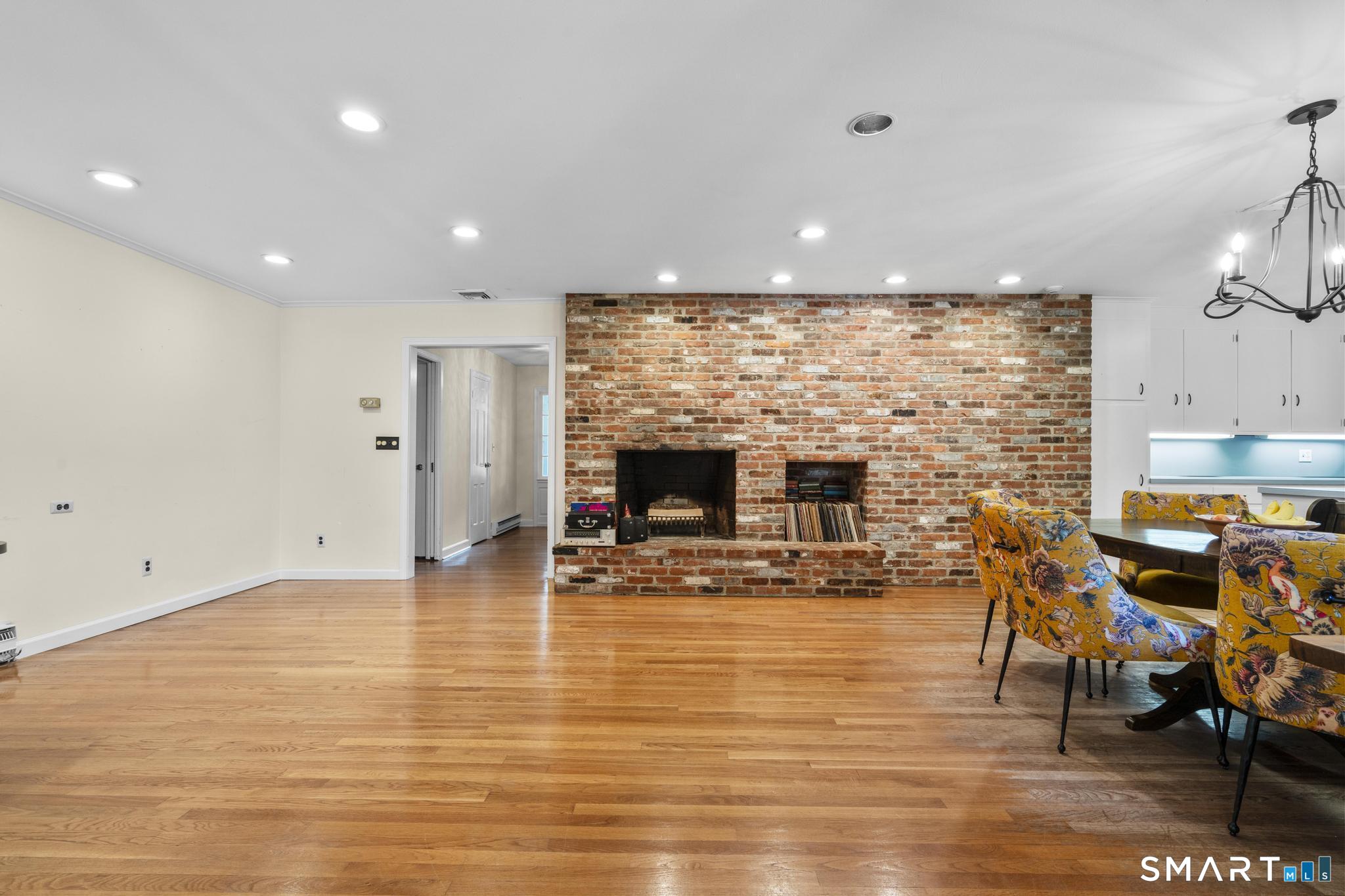 1140 Johnson Road Woodbridge CT 06525