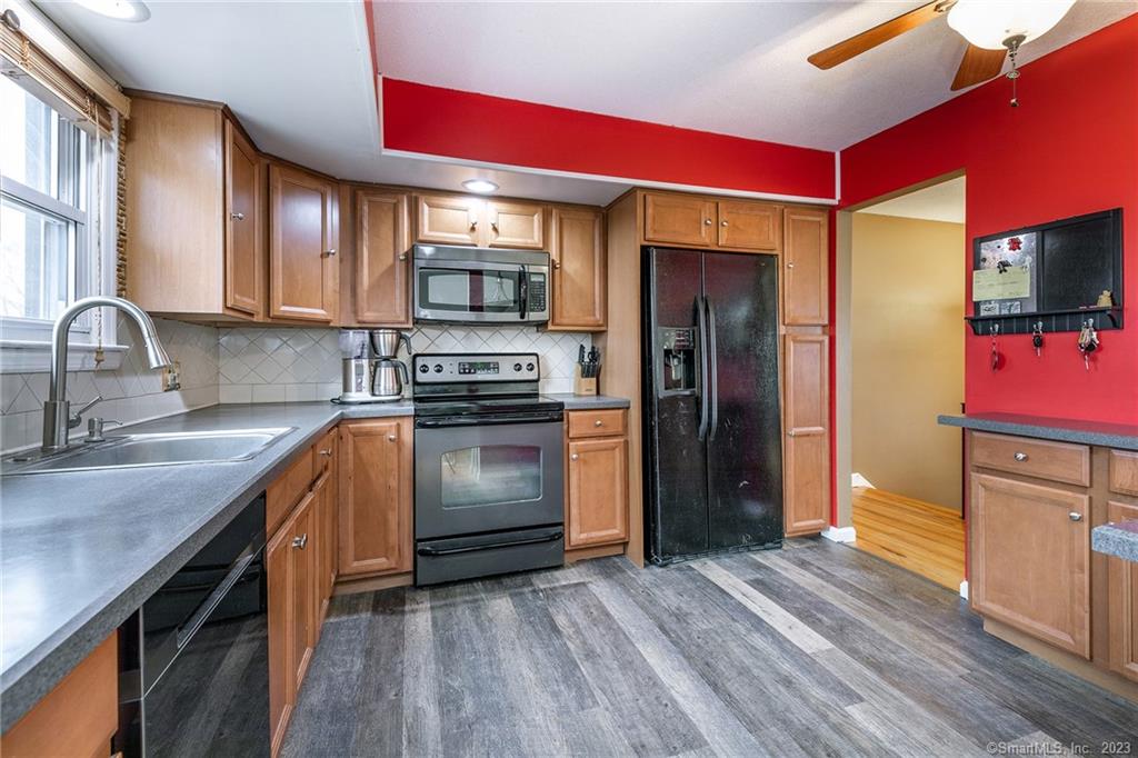 12 Muller Street New Fairfield CT 06812