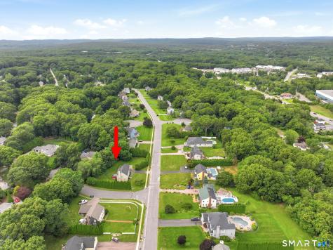 52 Timber Ridge Drive Stonington CT 06379