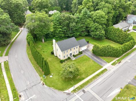 52 Timber Ridge Drive Stonington CT 06379