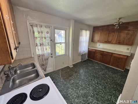 168 Bonner Street Hartford CT 06106