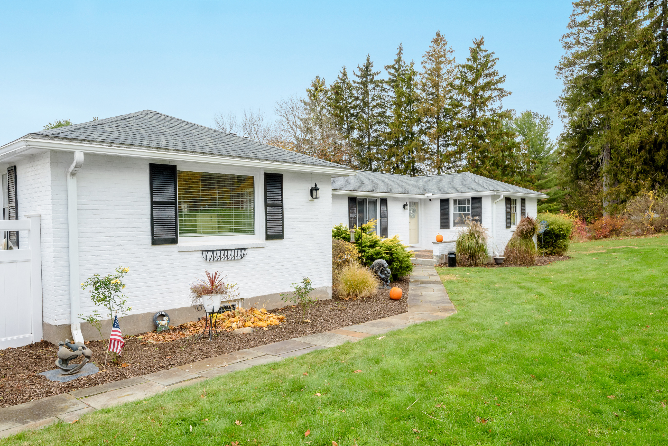 20 Keighley Pond Road East Hampton CT 06456