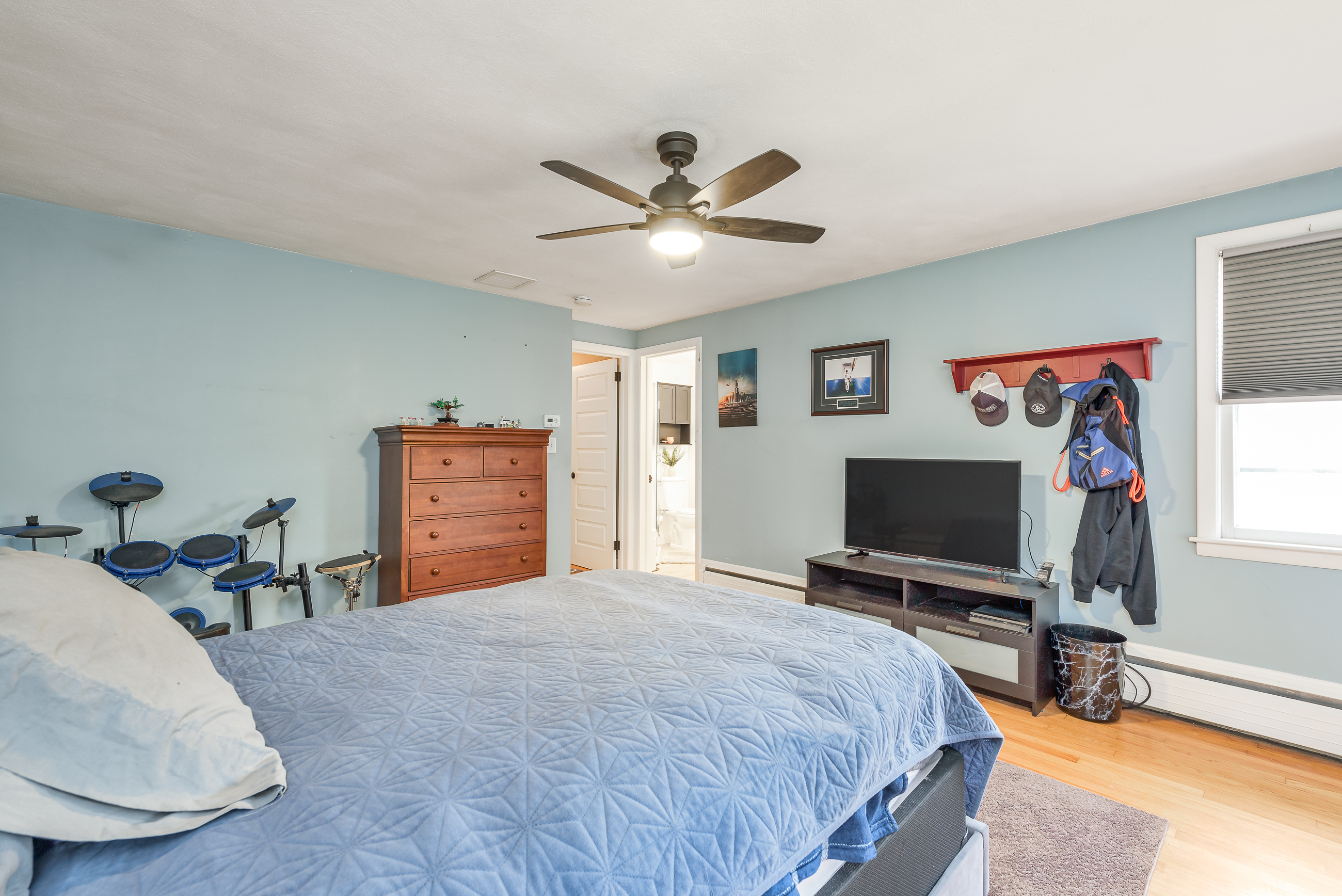 20 Keighley Pond Road East Hampton CT 06456