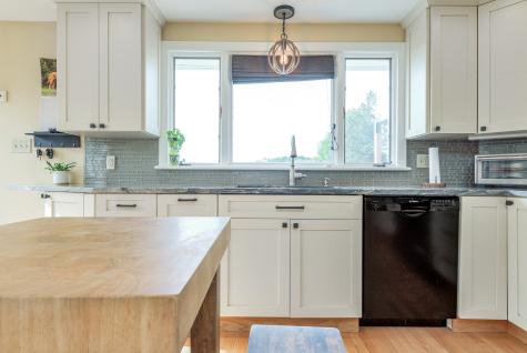 20 Keighley Pond Road East Hampton CT 06456