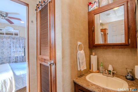 69 Meadowside Road Woodstock CT 06281