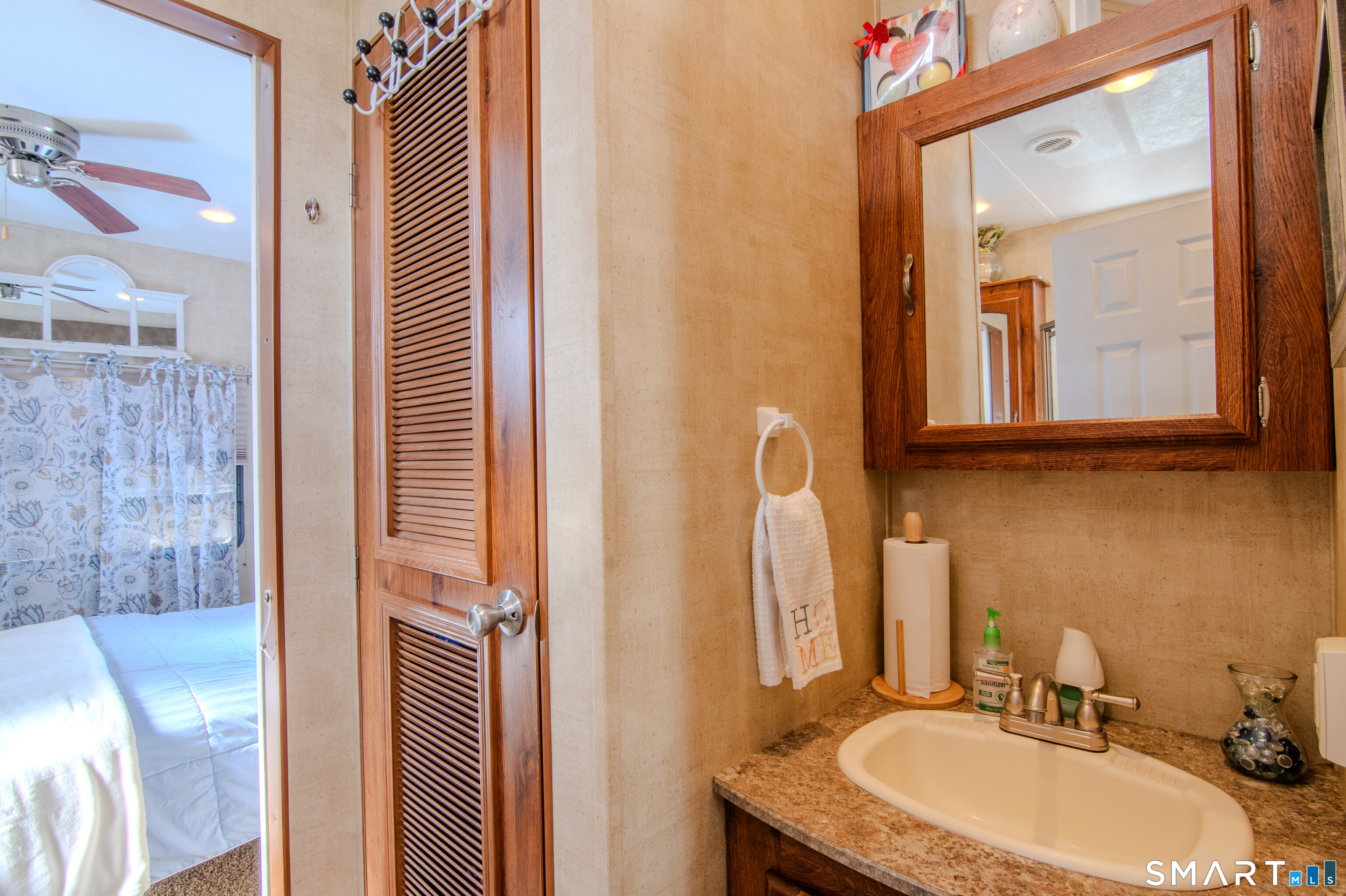 69 Meadowside Road Woodstock CT 06281