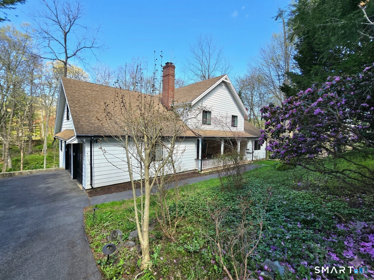 299 Redding Road Redding CT 06896