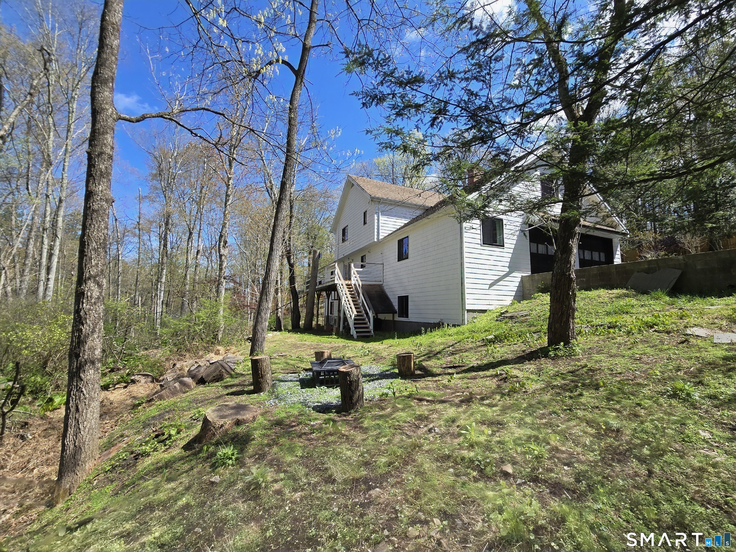 299 Redding Road Redding CT 06896