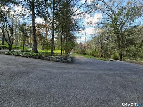 299 Redding Road Redding CT 06896