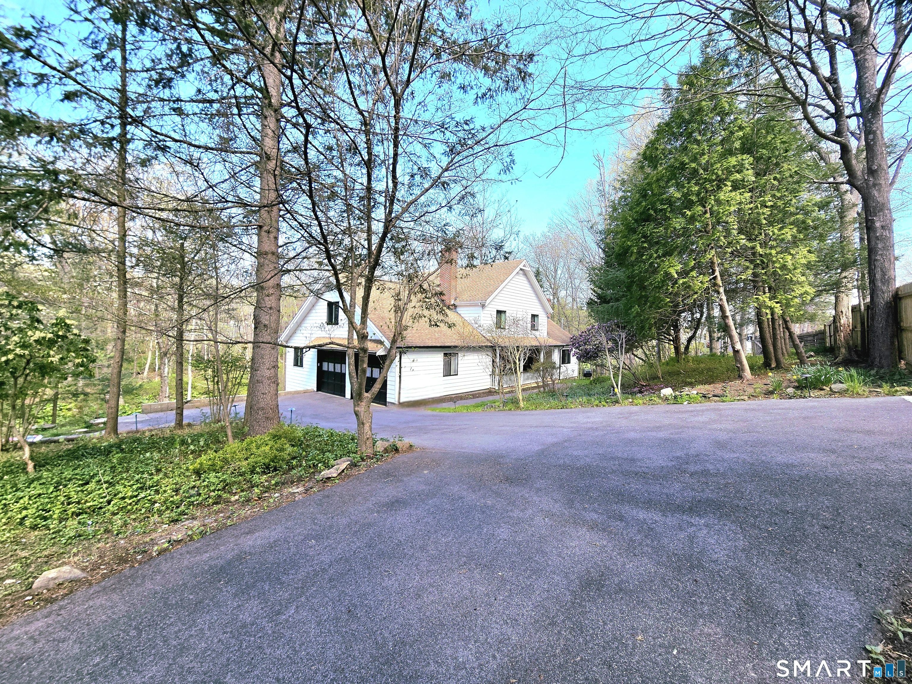 299 Redding Road Redding CT 06896