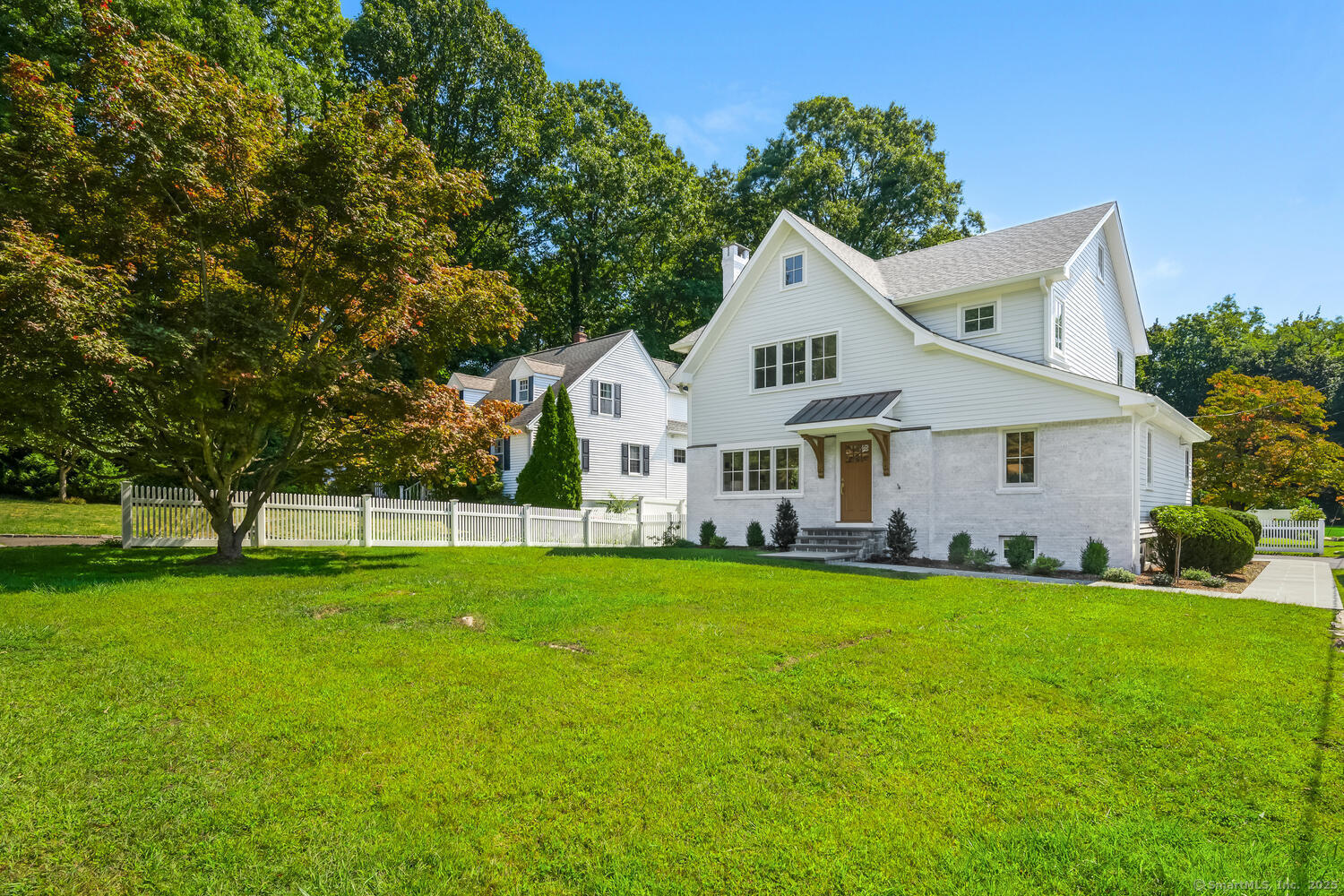 19 Anthony Lane Darien CT 06820