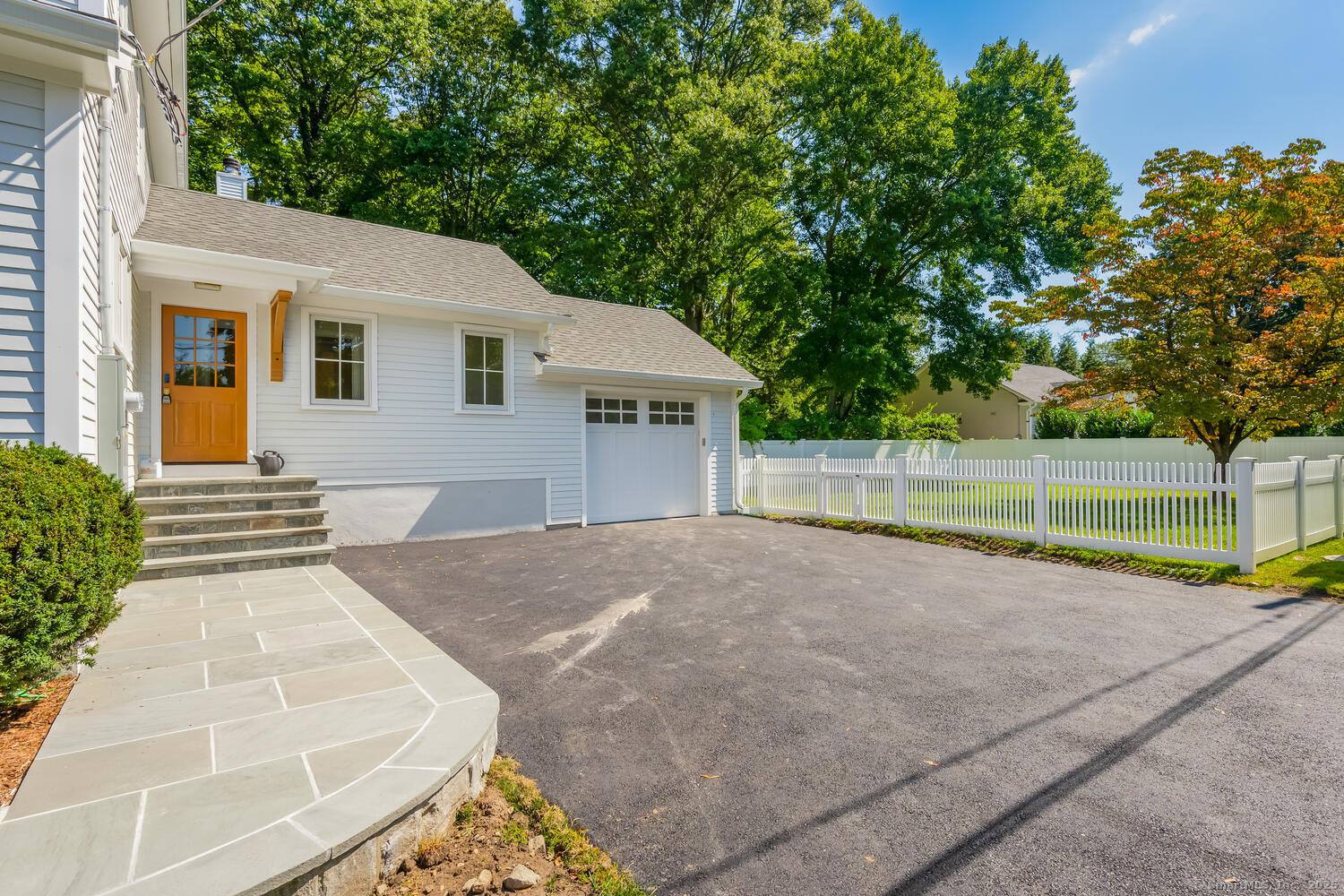 19 Anthony Lane Darien CT 06820