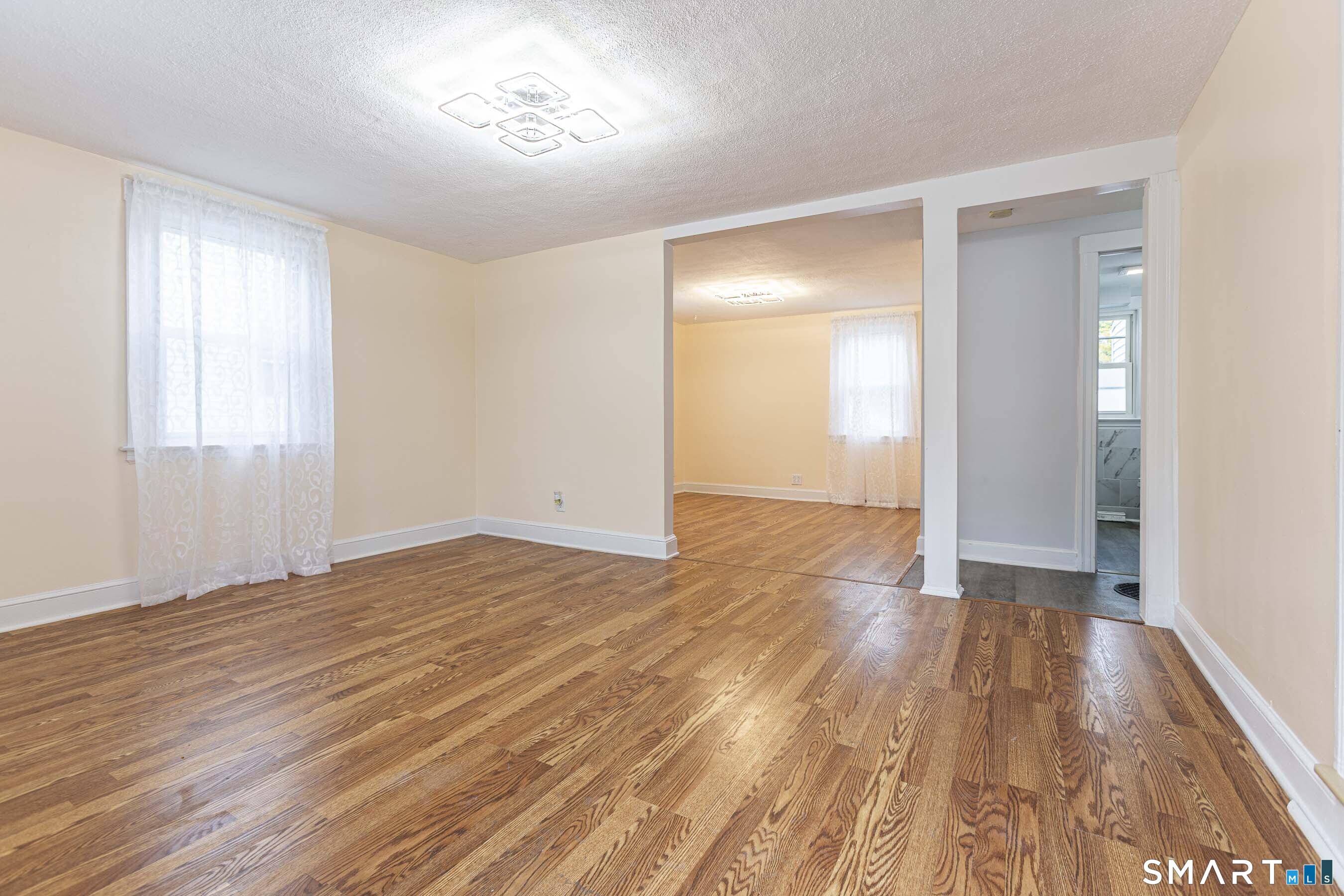 83 Stone Street Hartford CT 06106