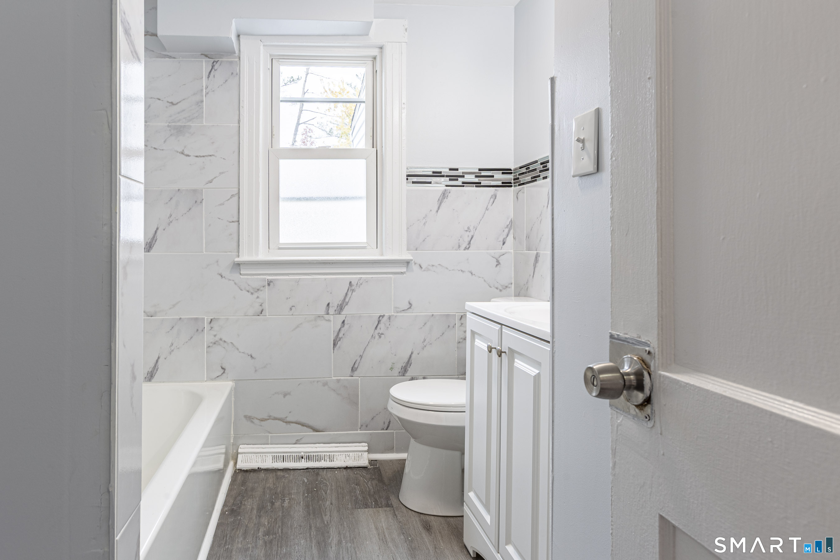 83 Stone Street Hartford CT 06106