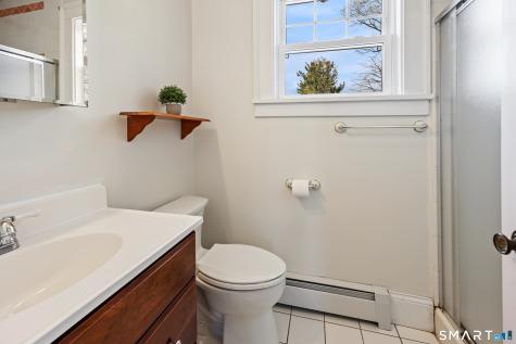 34 Clintonville Road North Haven CT 06473