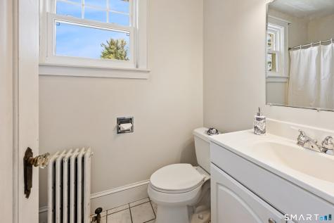 34 Clintonville Road North Haven CT 06473