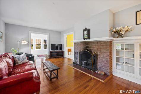 34 Clintonville Road North Haven CT 06473