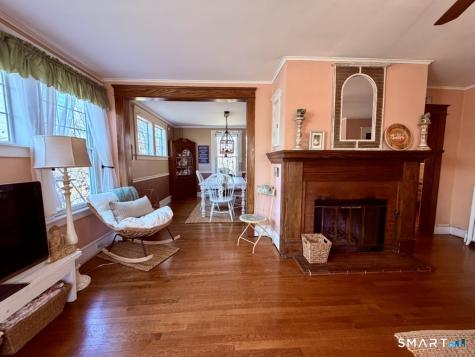 80 Cliff Street Naugatuck CT 06770