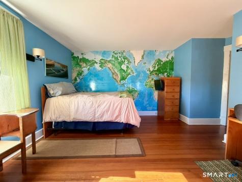 80 Cliff Street Naugatuck CT 06770