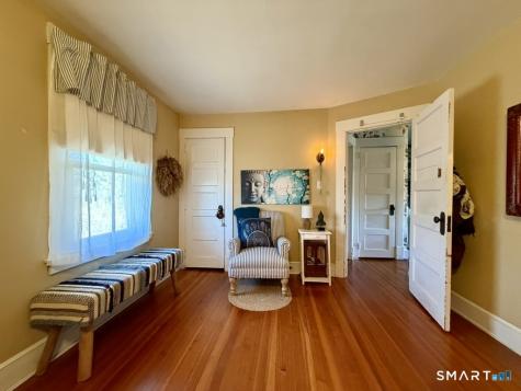 80 Cliff Street Naugatuck CT 06770