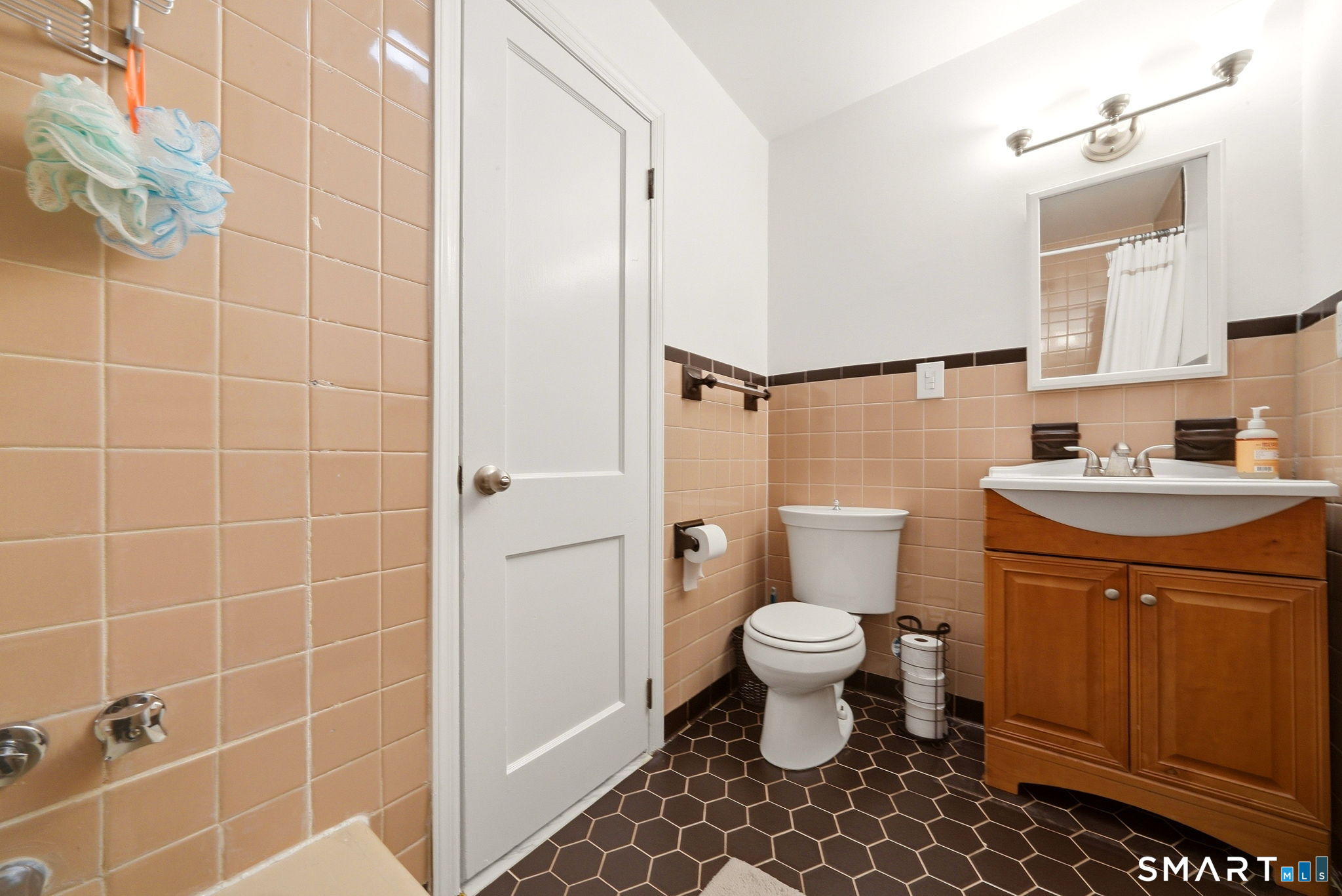 72 Sutton East Drive Stamford CT 06906