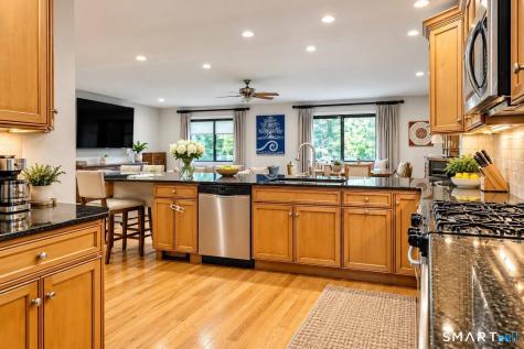 72 Sutton East Drive Stamford CT 06906