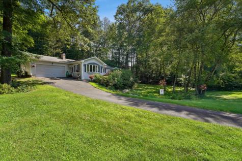 88 Haynes Road Avon CT 06001