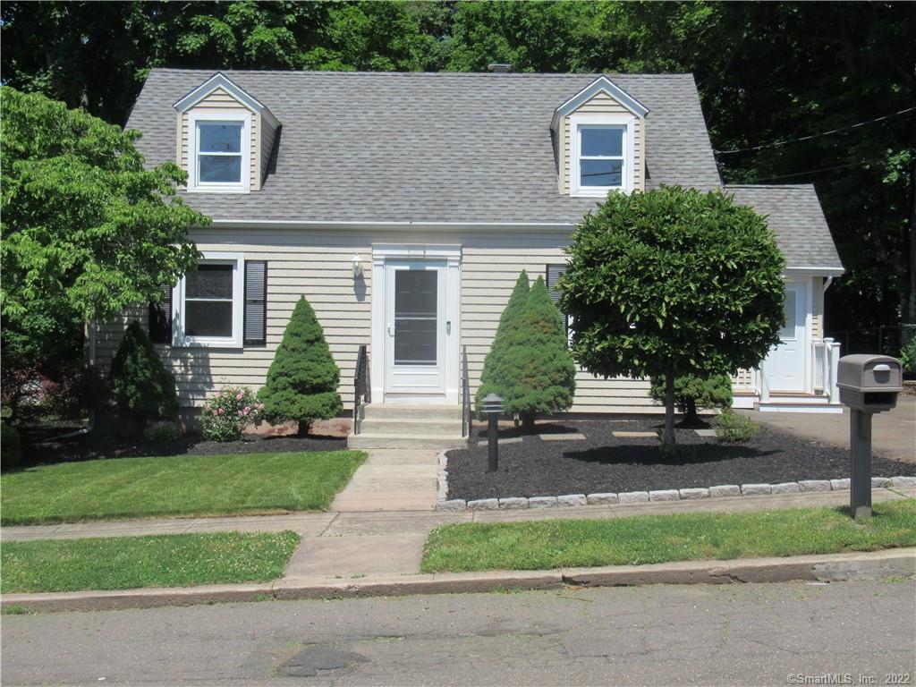 11 Pleasant Drive Hamden CT 06514
