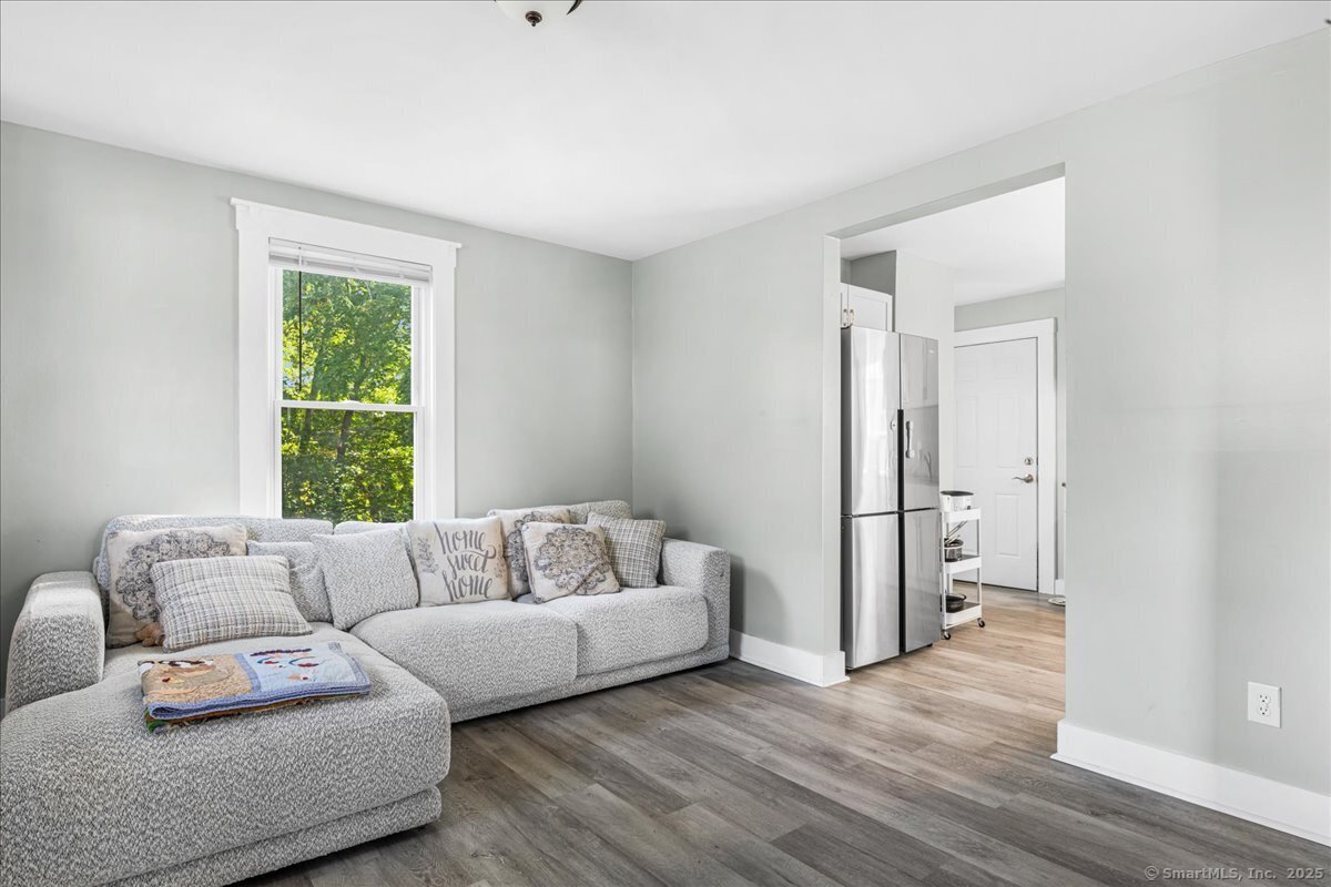 55 Raymond Street New London CT 06320