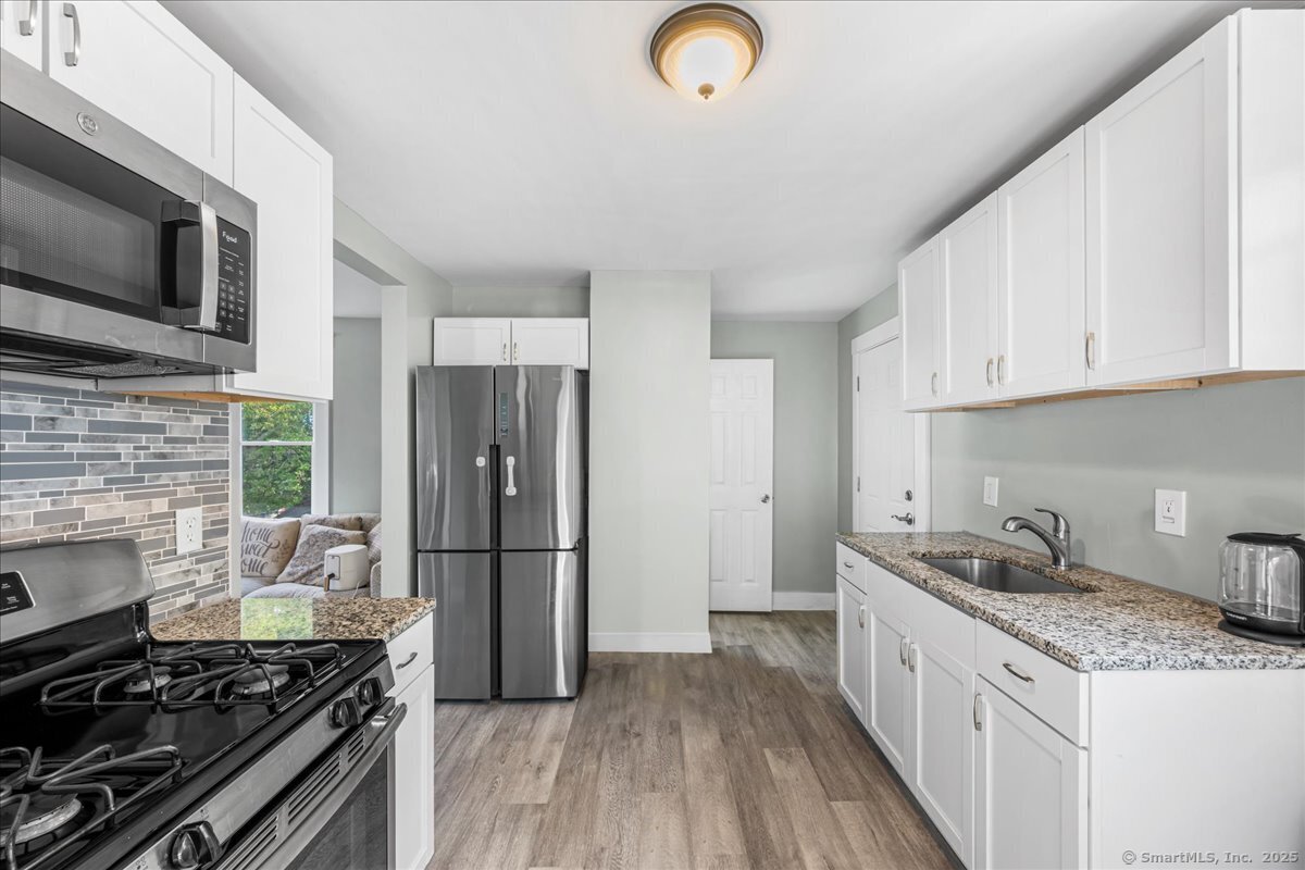 55 Raymond Street New London CT 06320