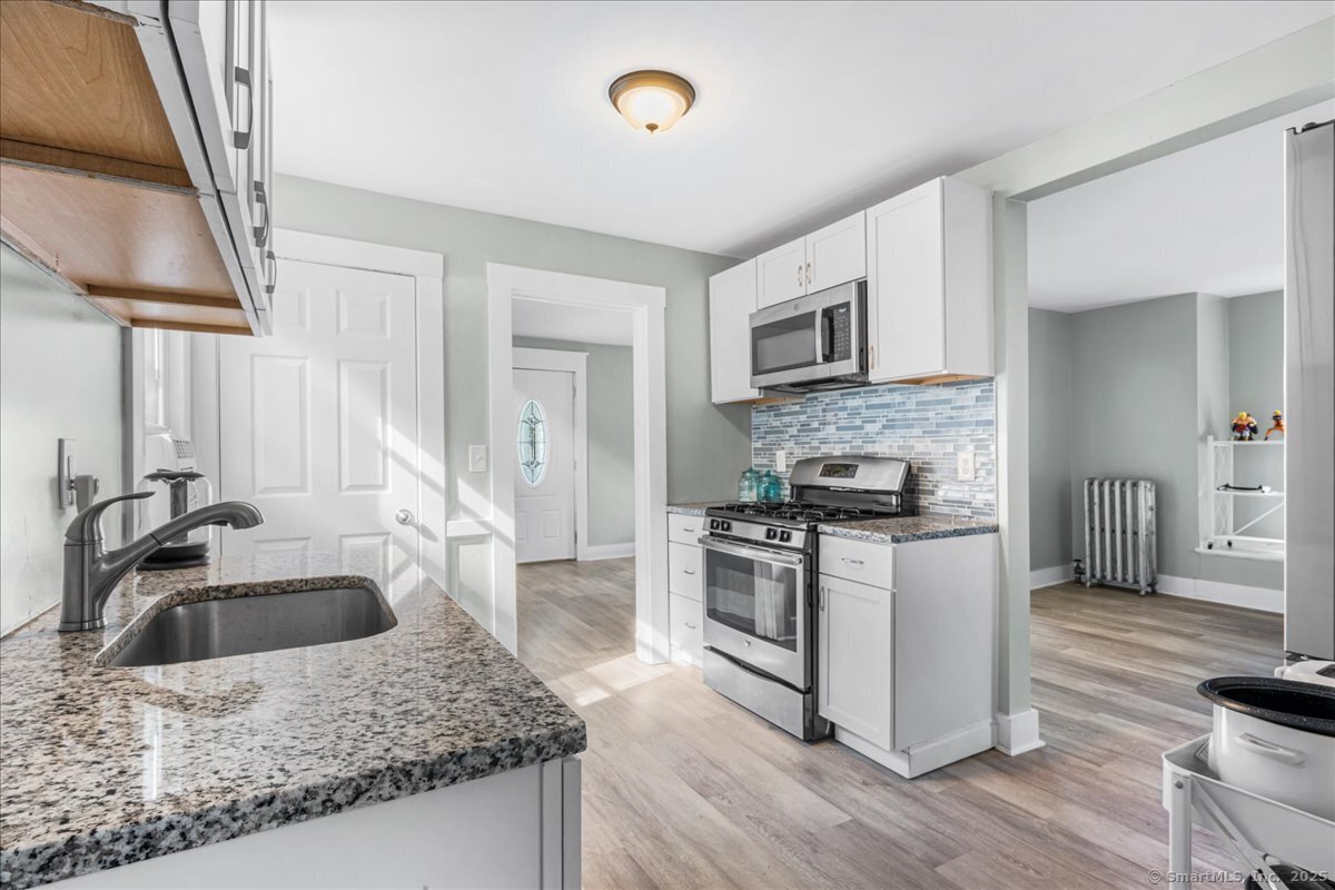 55 Raymond Street New London CT 06320